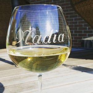 Meet your Posher, Nadia